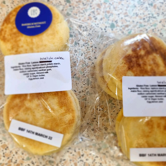 6 GF Lemon 🍋  Welsh cake 