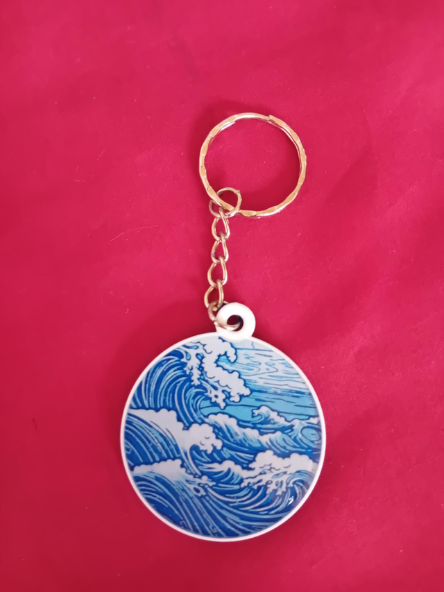024 - Wave keyring -Luke Fenton