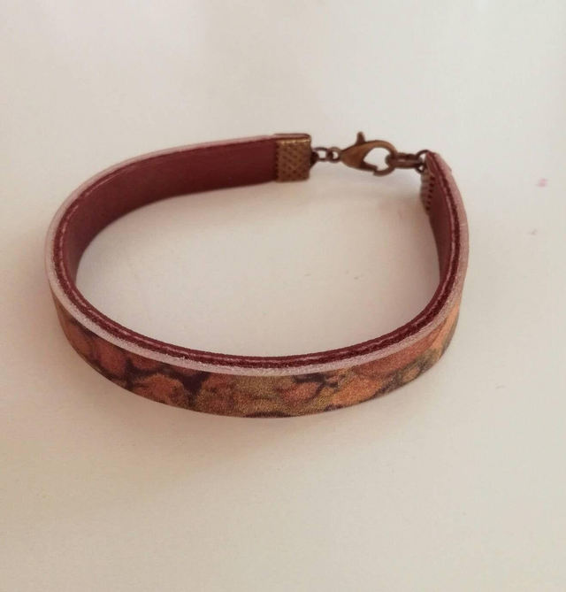 Bracelet cuir véritable réversible marron et motif ancien