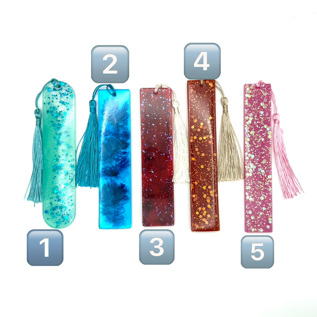 Marque page avec pompon 