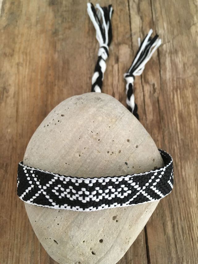 BRACELET MULTICOLORE