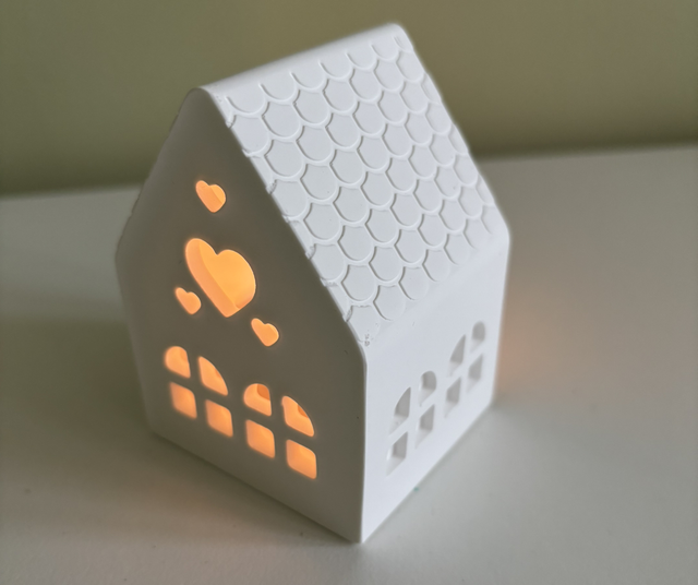 Eco Resin Tea Light House