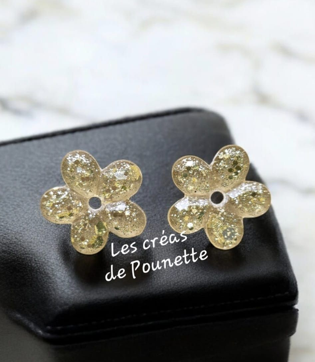 Les pampilles dorées