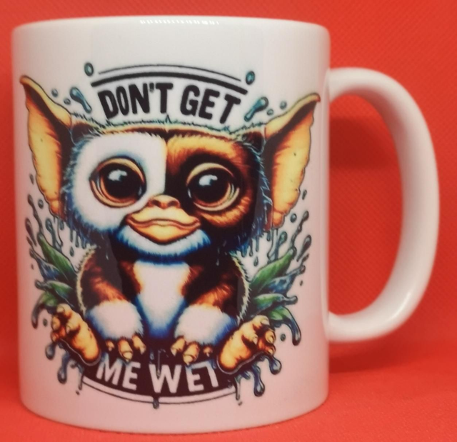 Custom Printed Gremlin Gizmo - Don't Get Me Wet Mug. 