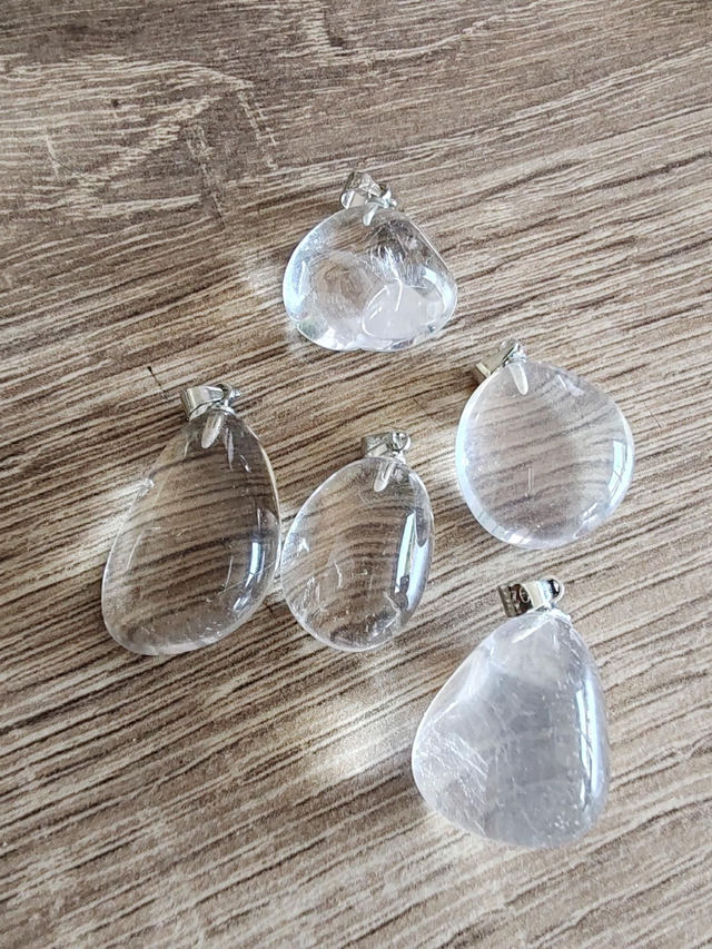 Pendentif cristal de roche 