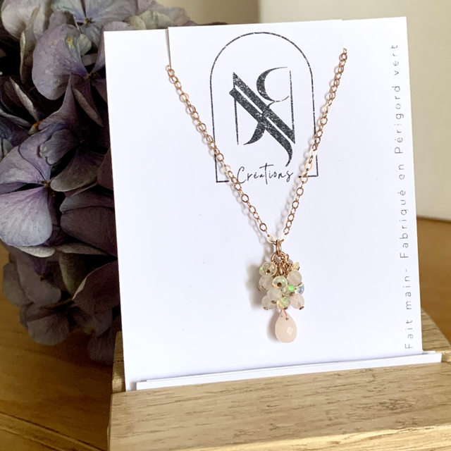 Collier, Opales roses &amp; blanches, Goldfilled rose (or rose laminé)