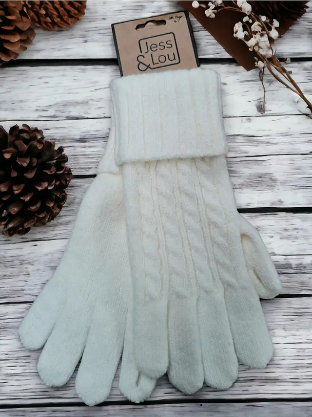 Cable Knit Gloves