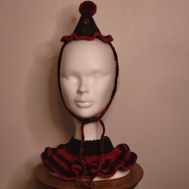 Ensemble clown rouge et noir