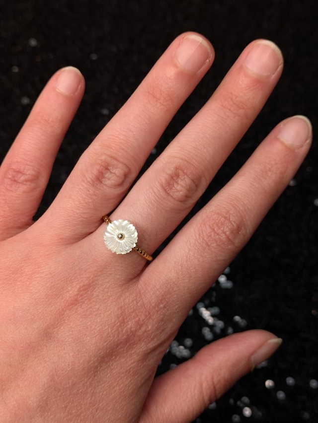 Bague nacre fleur mini