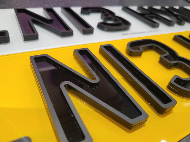 6mm Gloss Black &amp; Matte Black Ghost Outline 4D