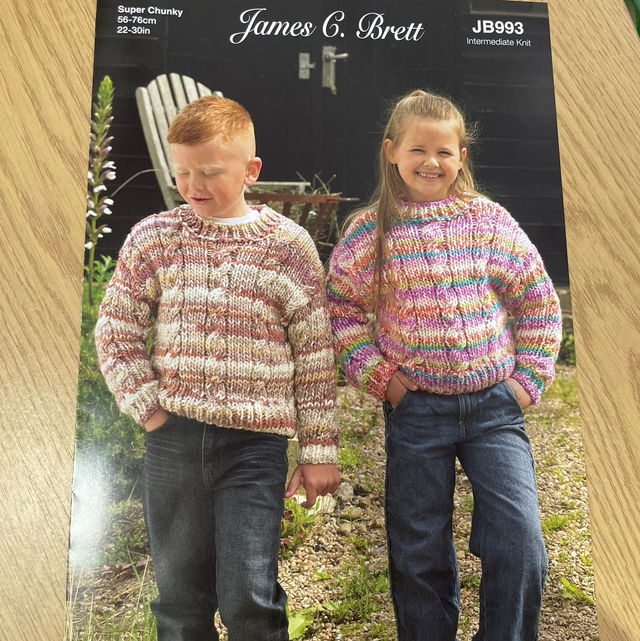 JB993 Children&#039;s Jumper Super Chunky