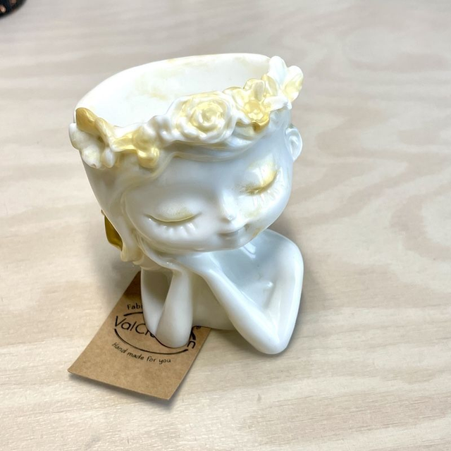 Cache pots Fille Rêveuse