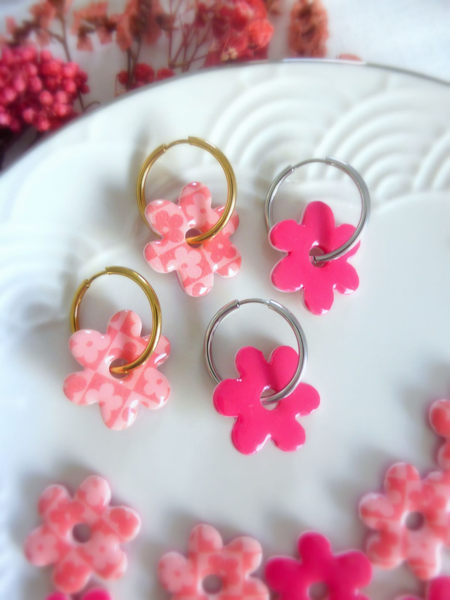 Perles fleurs graphiques roses - Mix &amp; Boucles