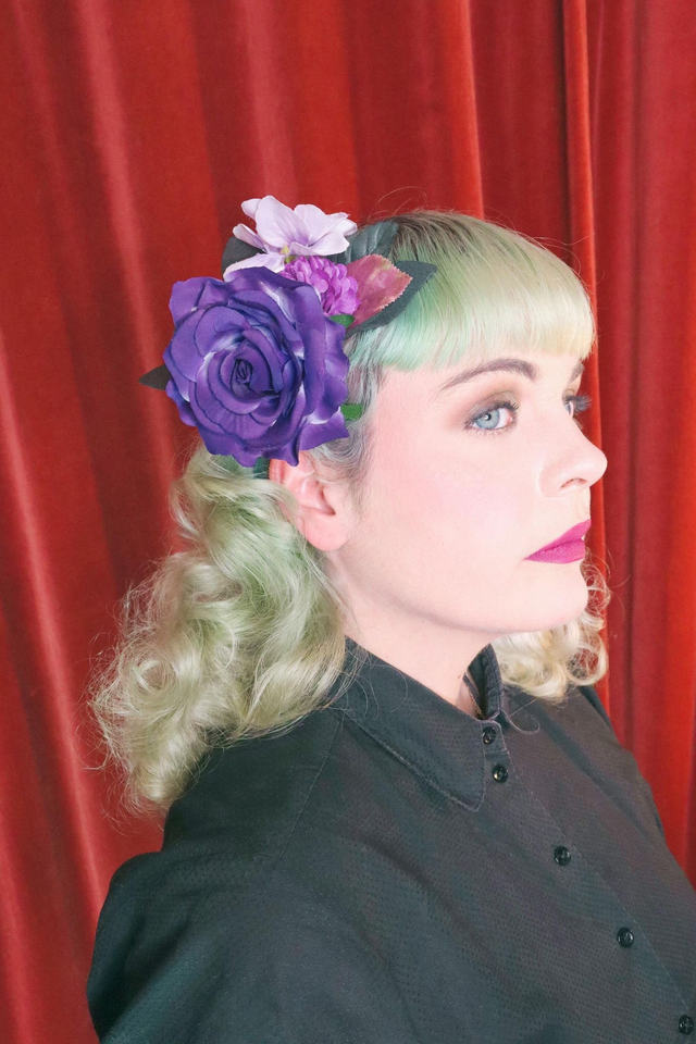 Hair flowers • M • Violet Underground