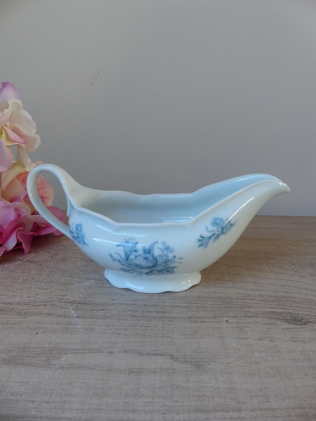Saucière en porcelaine française de Limoges à fleurs bleues tendres, Bol à sauce en porcelaine, vaisselle de France Vintage