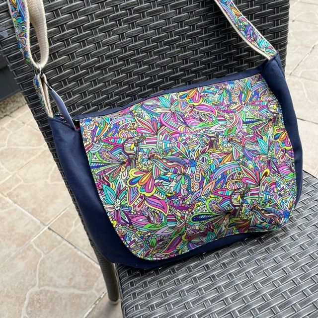 Besace grande - Bleue