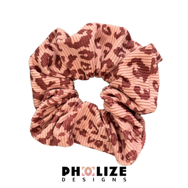 Leopard pink scrunchie