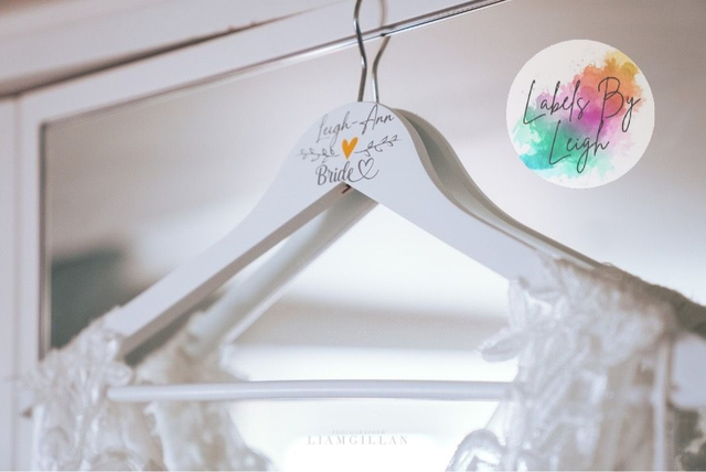 Personalised Wedding Hangers: Heart design