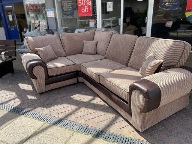 Heinrick Corner Sofa #FRWI1005