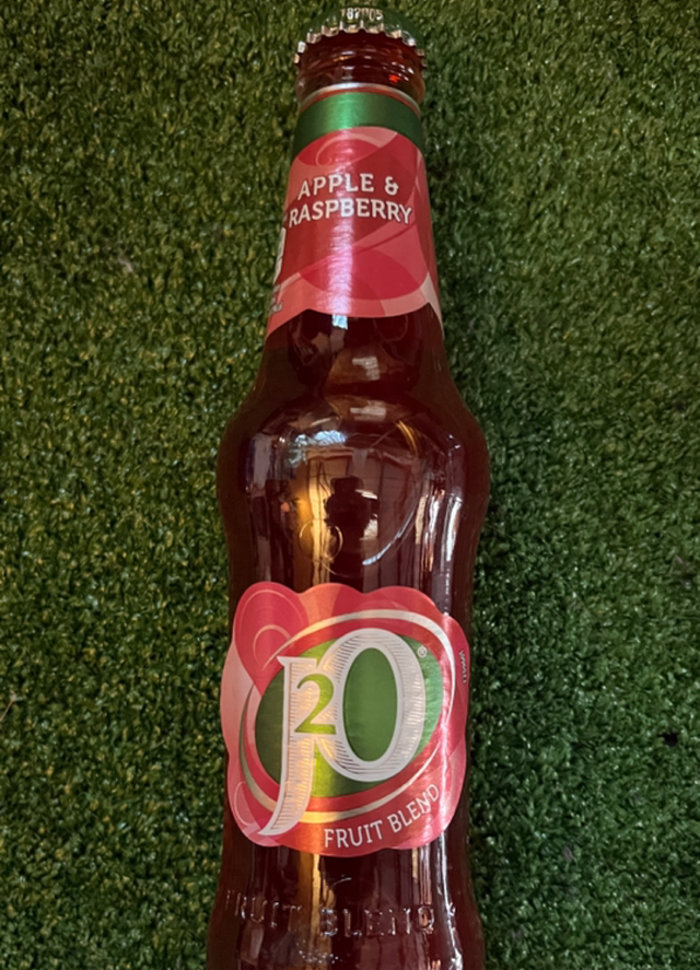 J2O Apple & Raspberry 