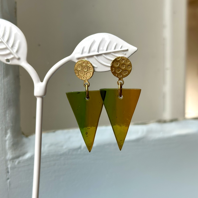 Boucles d’oreilles (vert et ambre)