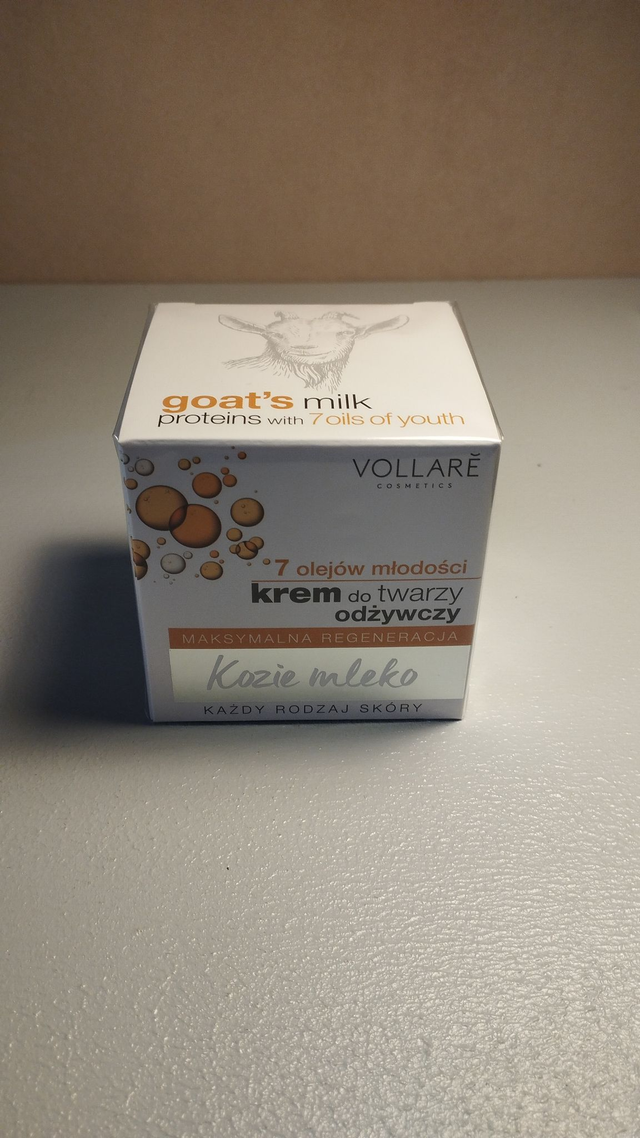 Crème visage nourrissante – 7 huiles précieuses d’origine végétale.