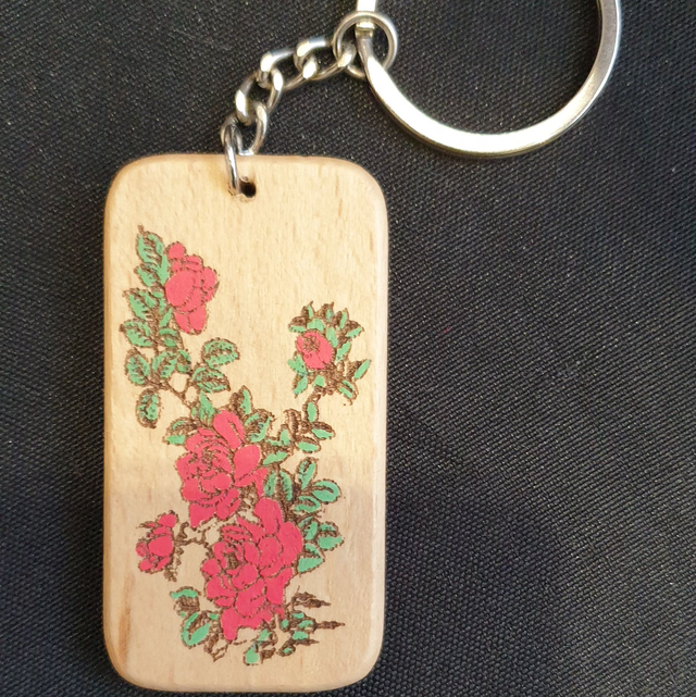 Porte-clef fleur, Roses rouges
