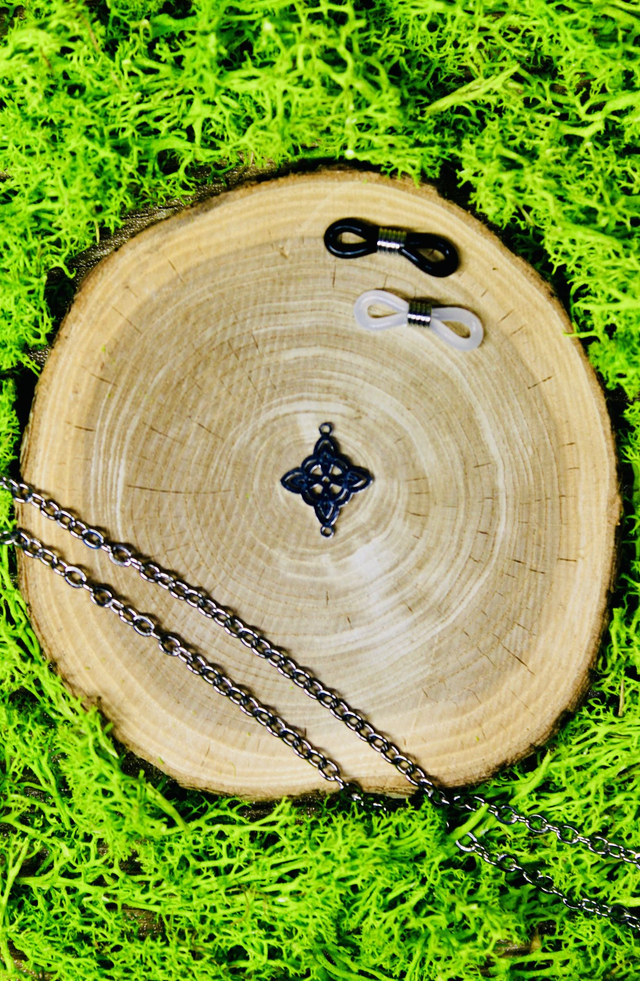 Chaine de lunettes intemporelle argentée personnalisée Noeud de sorcière