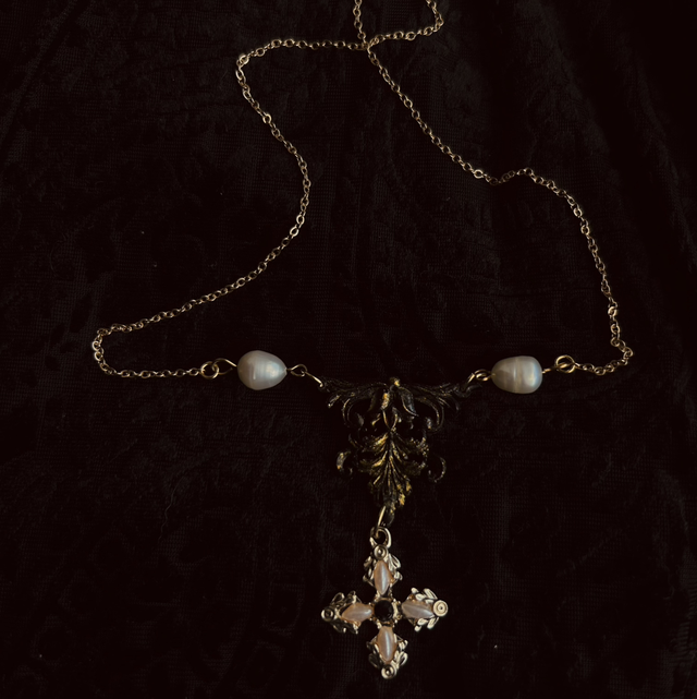 Cross Baroque Necklace