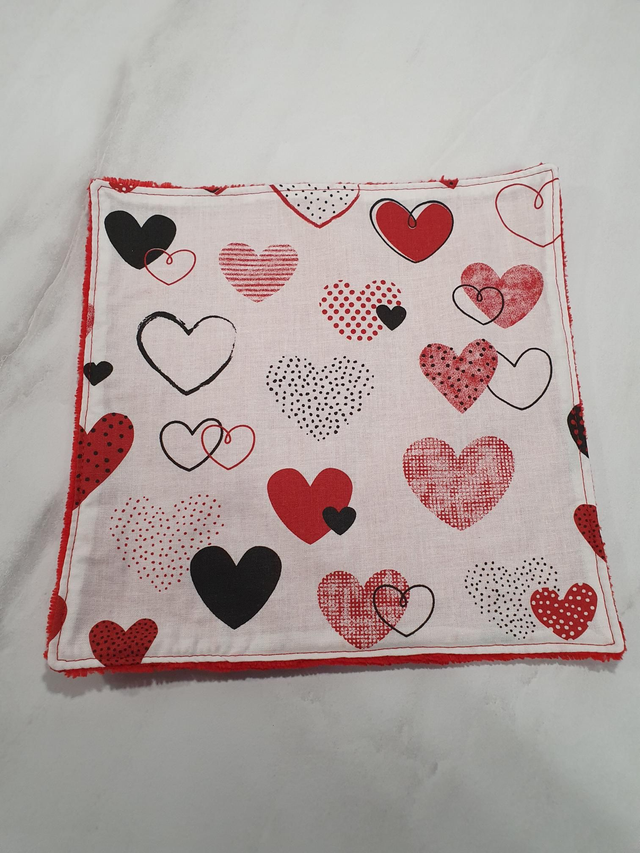 Mini-serviette - cœur rouge 