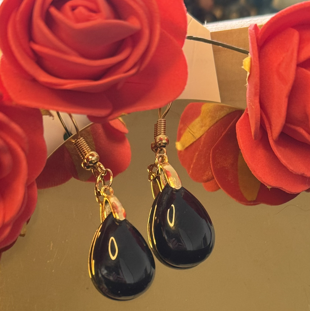 Boucles d'Oreilles en Onyx Noir et Acier Inoxydable Doré