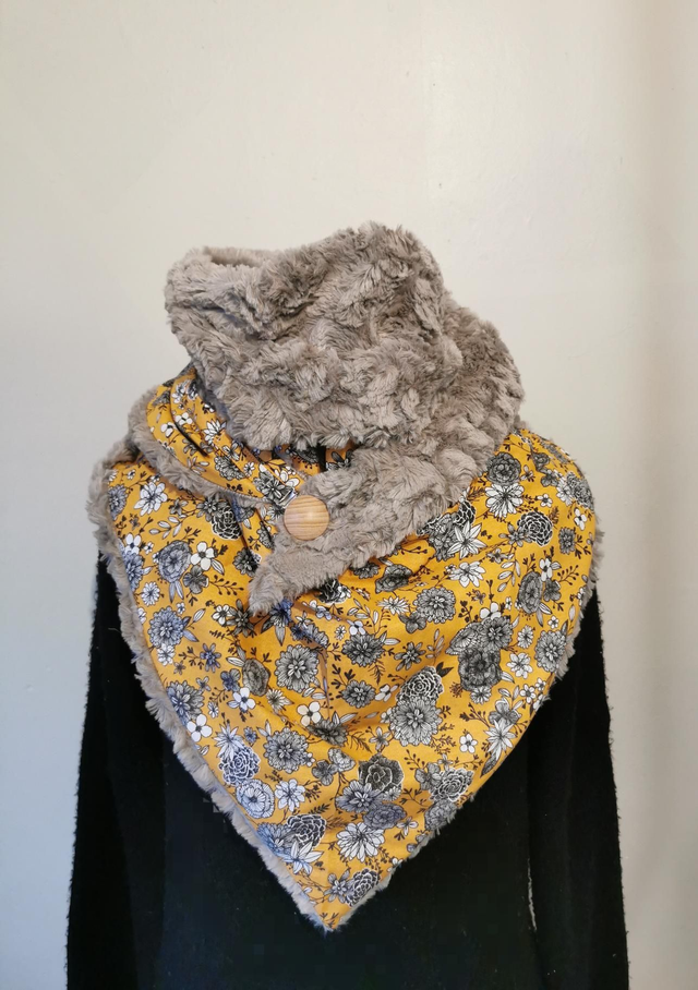 Chèche à fermoir moutarde /gris