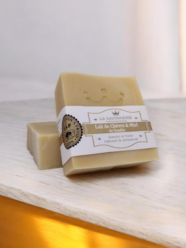 Savon lait de chèvre et miel