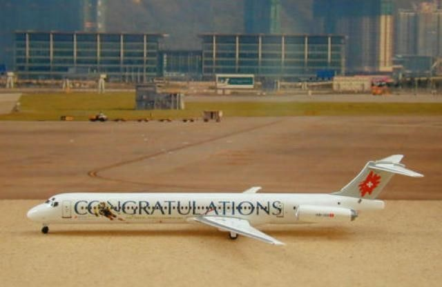 Crossair MD-83 (HB-ISX) &quot;Anja Parson&quot;, 1:400 Phoenix