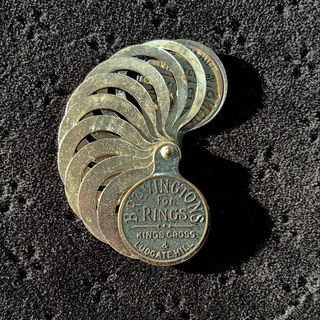 A Rare Edwardian Jeweller’s Advertising Ring Sizer — Bravingtons for Rings