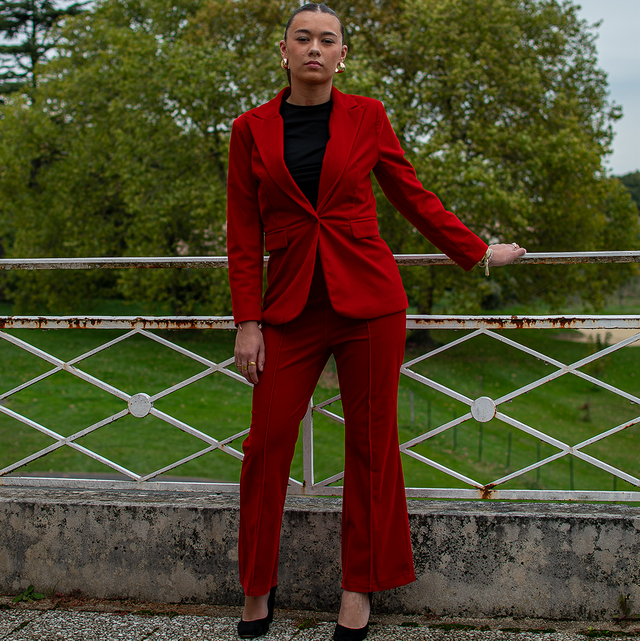 Costume deux pièces en velours rouge