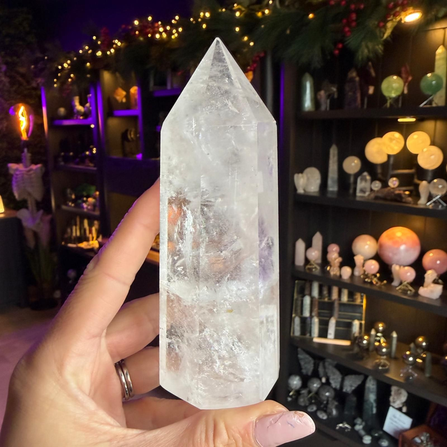 Clear Quartz Tower R53F6