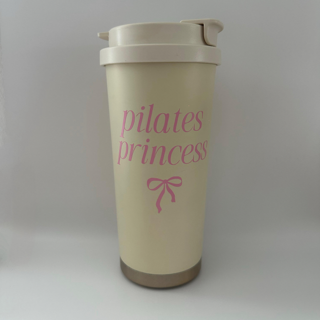 Thermobecher Pilates Princess – rosa Design & handveredelt | Anna’s Kreativecke