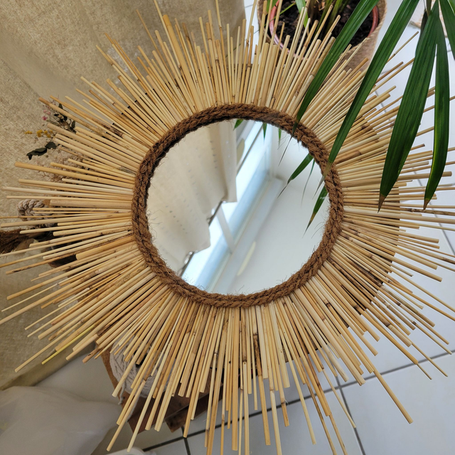 Miroir en roseau naturel