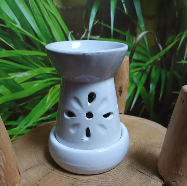 Brûleur de fondants blanc &quot;découpes florales&quot;