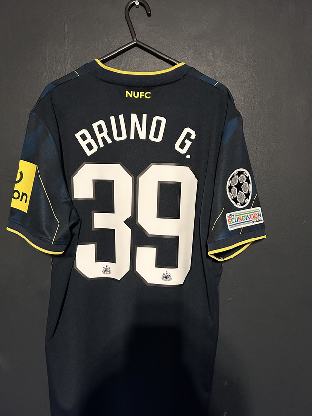 (L) Newcastle United 2023-24 Third / BRUNO G. 39