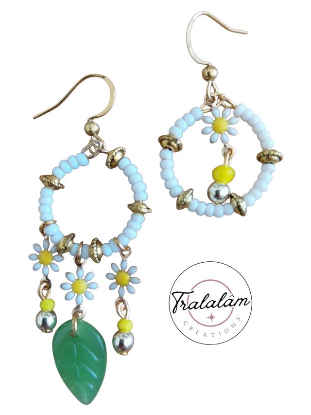 ✨Boucles d'oreilles asymétriques printanières✨(151BO)