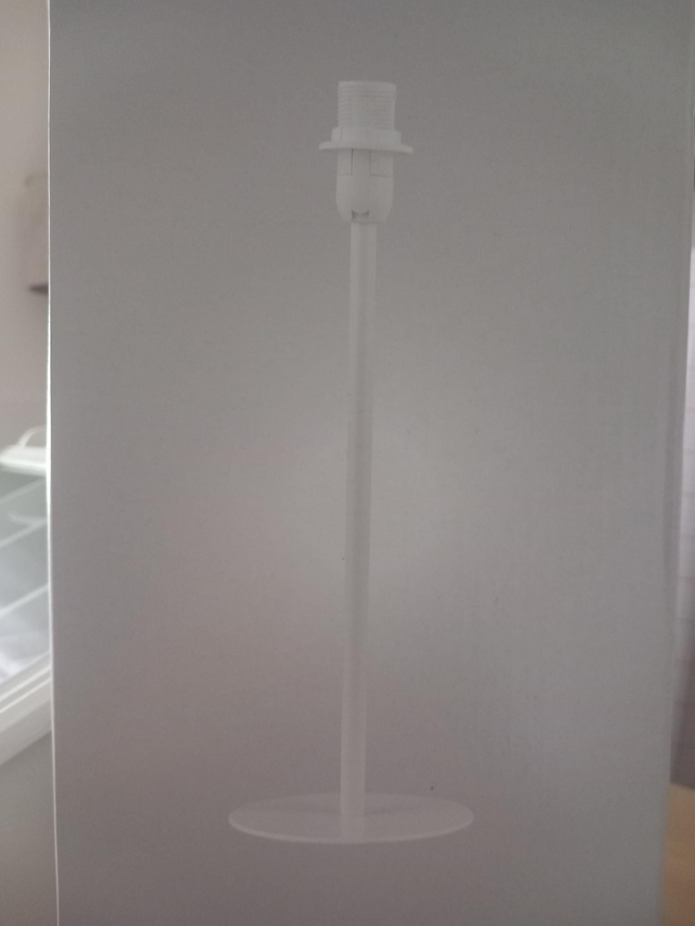 Pied de lampe en métal blanc hauteur 35 cm
