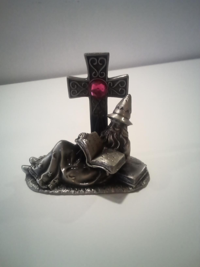 Sorcier croix 