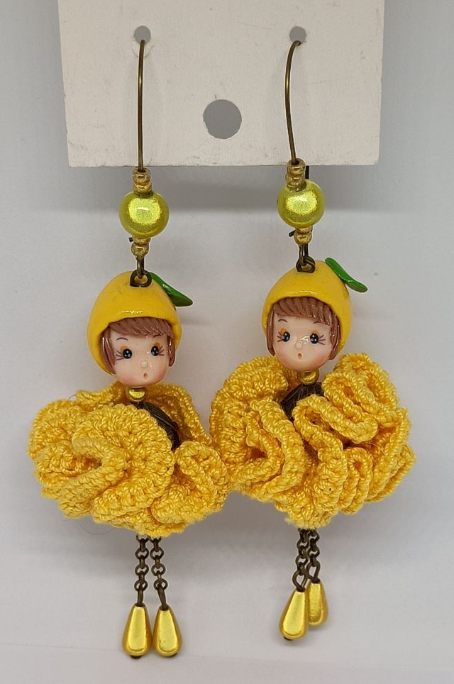 BOUCLES D’OREILLES