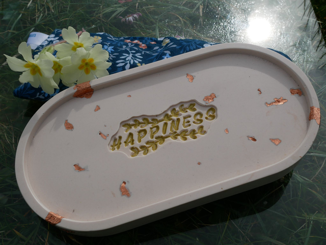 plateau ovale 17,5 x 9,2 cm