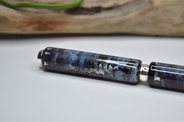 STYLO A BILLE FEUILLE D'ARGENT MONTURE ARGENT