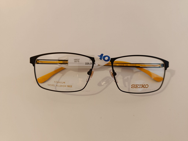 10 - Seiko H9037 H - Élégance et Confort pour un Port Quotidien