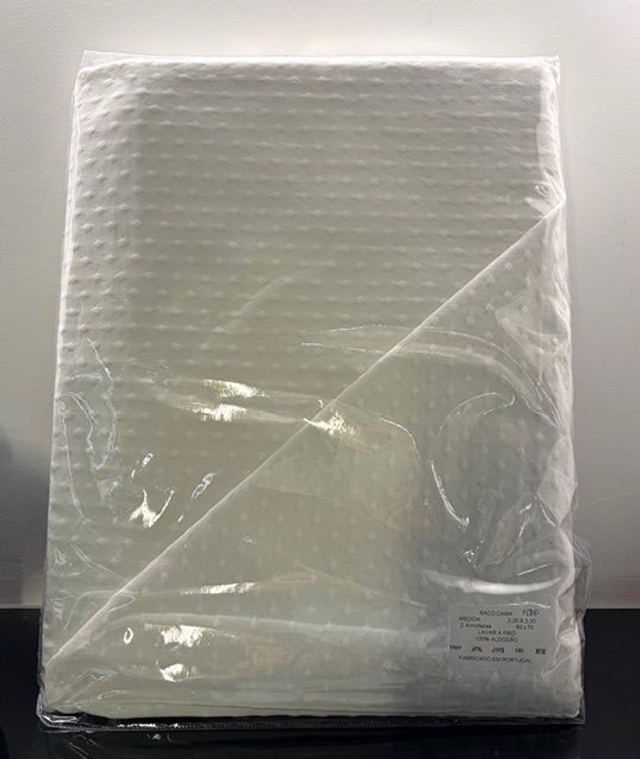 JUEGO FUNDA NORDICA PIQUE PUNTOS