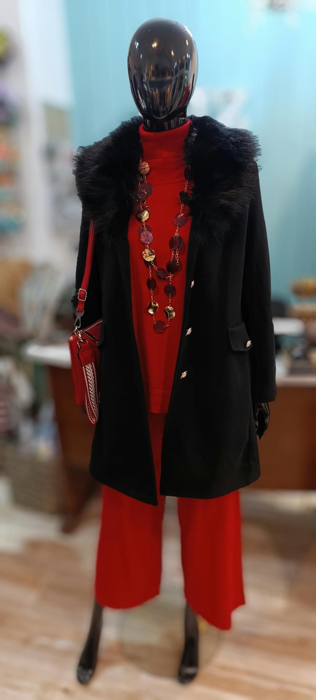 Abrigo aplique pelito